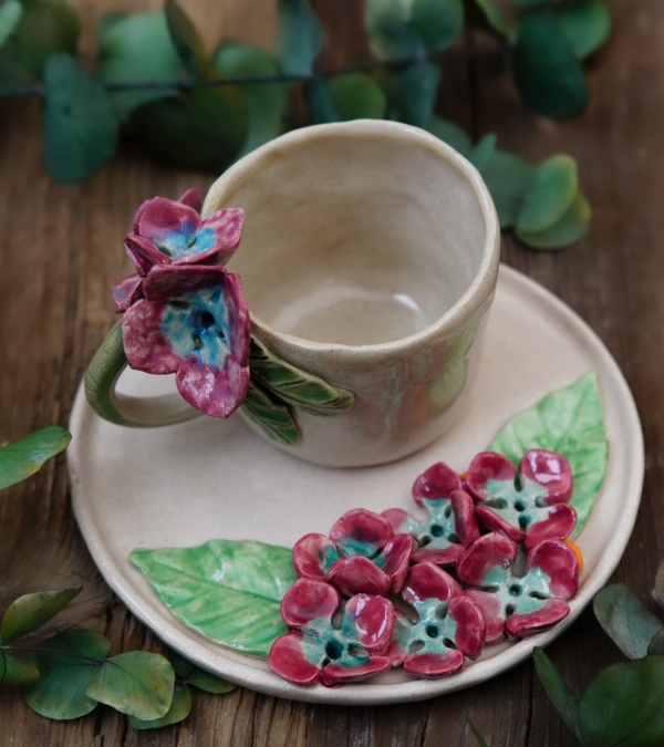 El Yapımı Tasarım Seramik Mug Set Bordo Çiçekli